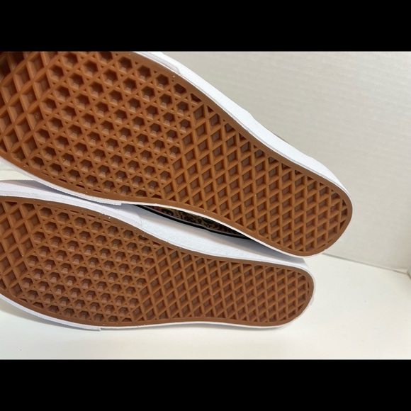 Vans Era Skull Bandana Tie -Dye Shoes - Picture 8 of 9